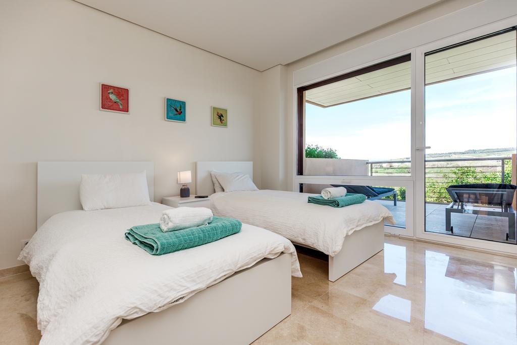 Ribera Del Marlin Apartment San Martin del Tesorillo Exterior photo